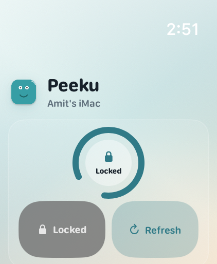 Peeku Apple Watch companion showing the paired Peeku Mac app locked.